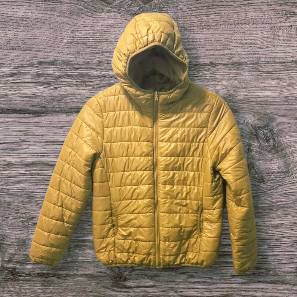 Lightweight Hooded Puffer Packable Jacket - image 1